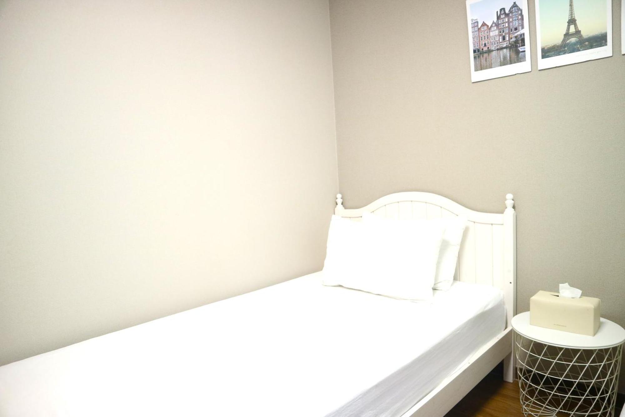 Incheon Airport Guest House King Exterior photo